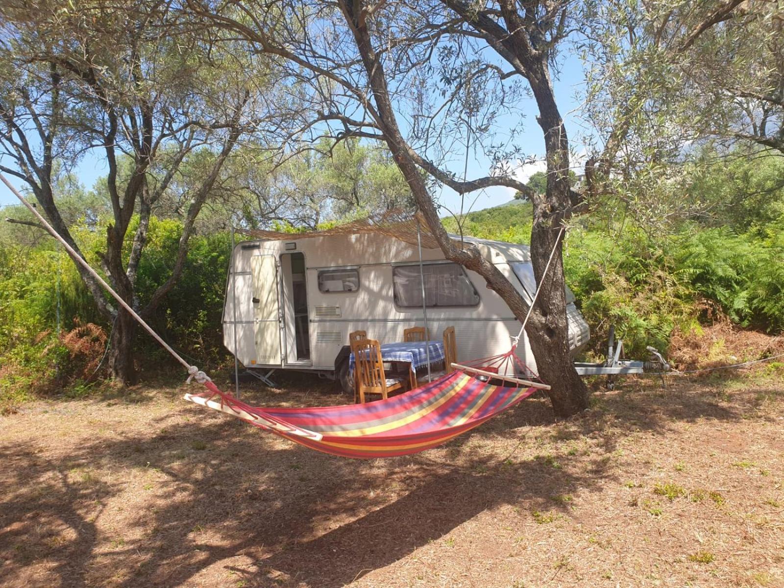 Hotel Aquariumi Jale Camping Exteriér fotografie